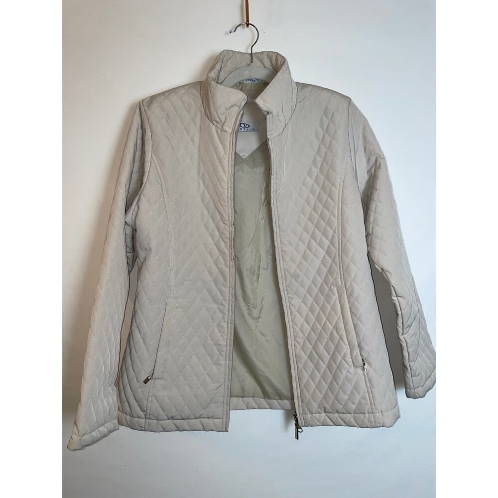 Vantage Diamond Puffer Jacket in Cream - Size M‎ - Classic fit
